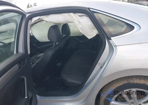 2020 Volkswagen Passat 2.0T Se z USA, uszkodzony, nr VIN 1VWSA7A32LC006633